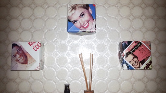 boxes als wandschmuck