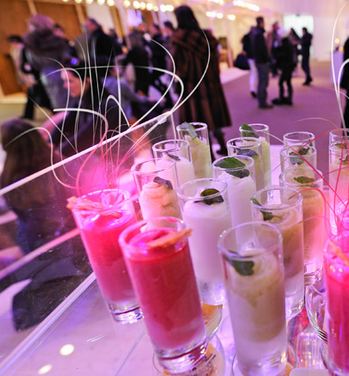 apérogläser und menschen